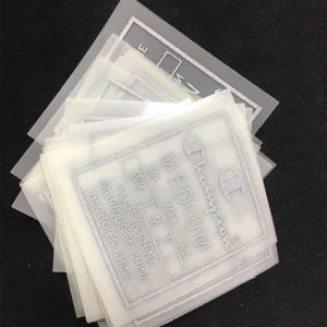 প্রতিফলিত কাস্টম ফ্যাশন টি-শার্ট নেকলেস মার্ক